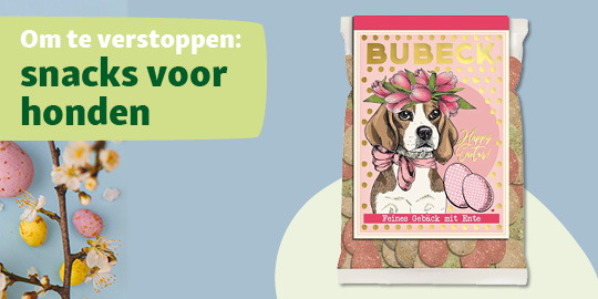 Bubeck hondenkoekjes verpakking met bloemenkrans en paastakken, snacks voor honden