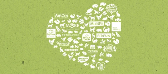 Hartvormige collage van huisdiermerkenlogo's en dierensilhouetten op een groene achtergrond, die dierenverzorging en huisdierproducten symboliseert.
