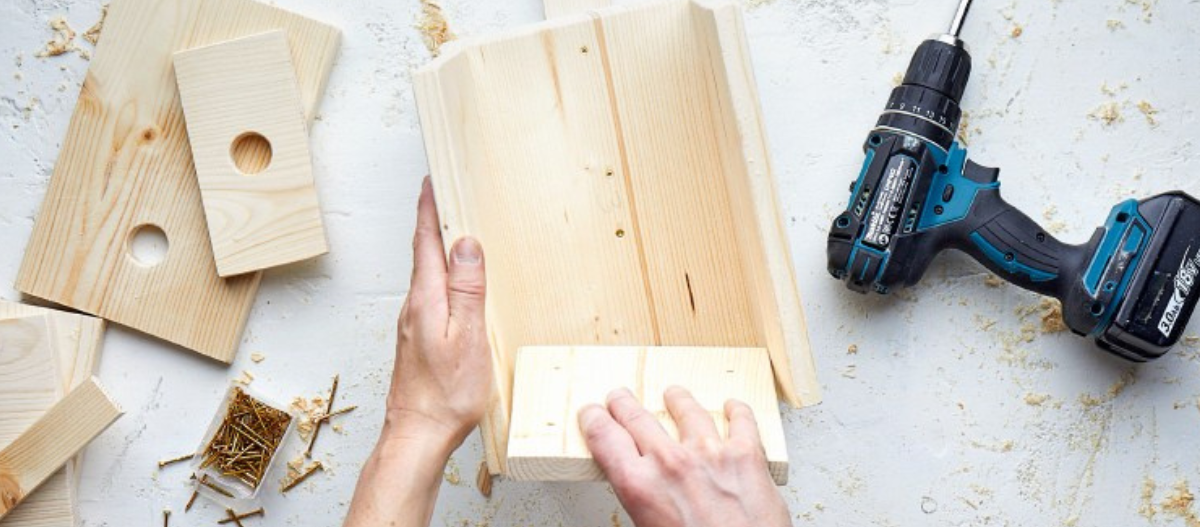 DIY-Wildtier-Vogel-Nistkasten-Vogelhaus-Step-8-1200x527