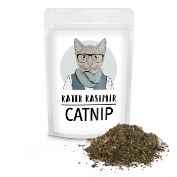 Eine Tüte Katzenminze, beschriftet mit "KATER KASIMIR CATNIP", mit einer illustrierten Katze, die eine Brille und einen Schal trägt, mit loser Katzenminze, die daneben verschüttet ist.
