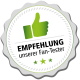 Grünes Daumen-hoch-Abzeichen mit dem Text "EMPFEHLUNG unserer Fan-Tester" und drei grünen Sternen, die eine Produktempfehlung anzeigen.