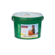 Grüner Eimer mit der Aufschrift "SENIORMINERAL" mit einem Pferd auf der Vorderseite, das optimale Pflege für ältere Pferde fördert.