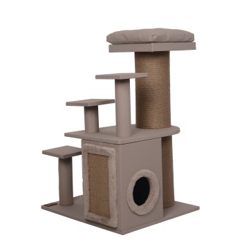 Katzenbaum mit mehreren Ebenen, einem gemütlichen oberen Platz, Kratzpfosten und einem Versteck, alles in neutralen Beigetönen.