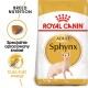 Torba z karmą dla kotów Royal Canin Sphynx Adult z ilustracją kota Sphynx, z tekstem podkreślającym odżywianie rasy i zawartość energii.