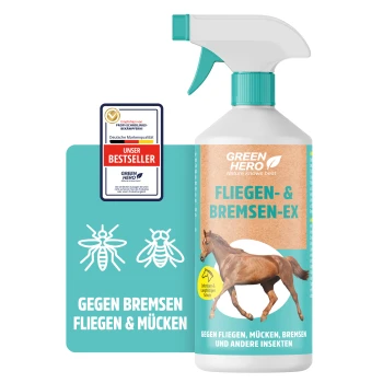 Eine 500 ml Sprühflasche mit dem Etikett "GREEN HERO" für Insektenschutz, mit einer Pferdeillustration und dem Emblem "Made in Germany."
