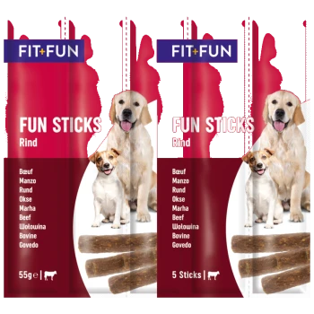 FIT+FUN Fun Sticks Hundesnacks mit Bildern von zwei Hunden, Rindfleischgeschmack in mehreren Sprachen, 55g und 5-Sticks-Packungen.