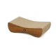 Ein stilvolles Haustierbett mit geschwungenem Design, mit einer beigen Stoffoberfläche und einem Holzsockel, ideal für kleine Haustiere.