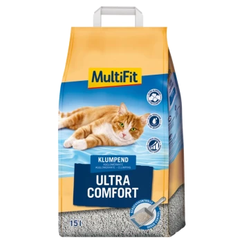 Een zak MultiFit Ultra Comfort kattenbakvulling met een ontspannen oranje tabby op een blauwe achtergrond, gelabeld "15L" voor klontering en geurcontrole.