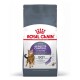 Royal Canin Appetite Control Katzenfutterbeutel mit einer Illustration einer braunen Tabby-Katze und Text über die Vorteile und Ergebnisse der Appetitkontrolle.