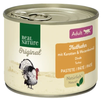 Dosen-Hundefutter mit der Aufschrift "Real Nature Original", das Truthahn mit Karotten und Weizenkeimöl enthält, geeignet für erwachsene Katzen.
