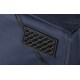Nahaufnahme einer navyblauen Haustiertrage mit einer strukturierten schwarzen Griffplatte an der Seite für einfaches Handling.