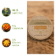Dose 'Pfoten Balsam' für Haustiere, mit natürlichen Zutaten wie Ringelblume und Bienenwachs, gekennzeichnet als 100% natürlich.