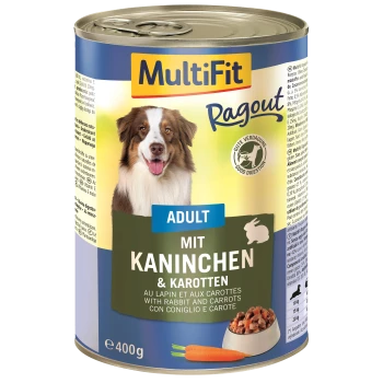 Dosen-Hundefutter mit der Aufschrift "MultiFit Ragout", das einen lächelnden Hund auf der Vorderseite zeigt, mit Text, der angibt, dass es für Erwachsene ist und Kaninchen und Karotten enthält.