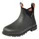 Schwarzer wasserdichter schlupfknöchelhoher Stiefel mit orangefarbenen Zuglaschen und Futter; Seitenaufdruck 'Gateway 16'.