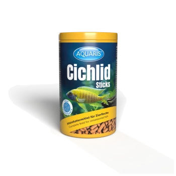 AQUARIS Cichlidensticks Fischfutter in zwei zylindrischen Behältern, mit bunten Fischgrafiken und dem Text "Plus Aminosäure."