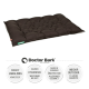 Ein dunkelbraunes Haustierbett mit gepolstertem Design, beschriftet mit "Doctor Bark", mit Informationen über Haltbarkeit, Hygiene und Pflegehinweise.