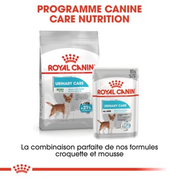Emballage de nourriture pour chien Royal Canin Urinary Care, avec un sac étiqueté 'MINI' et un sachet pour 'TOUTES TAILLES', promouvant la santé des voies urinaires.