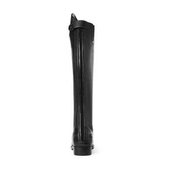 Schwarze Lederreitstiefel mit einem durchgehenden Reißverschluss hinten und einem kleinen Absatz, von hinten betrachtet.