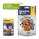 Deux paquets de nourriture pour animaux : à gauche "MINI BITES" avec une image de chien, à droite "Mini Snack Bites" avec des collations. Une bulle verte indique "Nouveau DESIGN, même QUALITÉ."