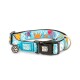 Blaues Haustierhalsband mit Meeresbewohner-Motiven, schwarzer Schnalle, Metallring und "Max & Molly Urban Pets" Logoanhängern.