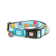 Blaues Haustierhalsband mit Meeresbewohner-Motiven, schwarzer Schnalle, Metallring und "Max & Molly Urban Pets" Logoanhängern.