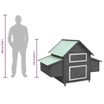 Holzhaustierhaus mit schrägem Dach, zwei öffnbaren Seitenpaneelen, zwei Frontfenstern; Abmessungen: 110 cm Höhe, 96 cm Breite, 152 cm Länge.