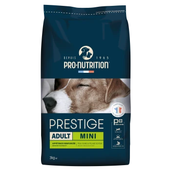 Blaue Pro-Nutrition Prestige Hundefuttertüte mit Logo und Foto eines schlafenden Hundes, beschriftet 'PRESTIGE ADULT MINI' und '3 kg'.