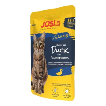 JosiCat Katzenfutterbeutel für erwachsene Katzen, reich an Ente mit Cranberries, 88 % Fleisch, getreidefreie und zuckerfreie Rezeptur.