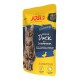 JosiCat Katzenfutterbeutel für erwachsene Katzen, reich an Ente mit Cranberries, 88 % Fleisch, getreidefreie und zuckerfreie Rezeptur.