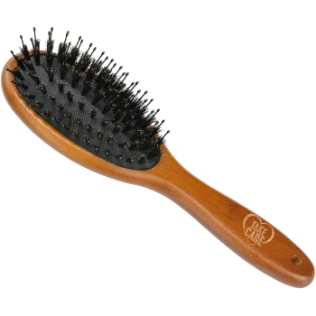 Brosse de toilettage pour animaux en bois avec un coussin de poils noirs, présentant des poils fins noirs et le texte "TAKE CARE" gravé sur le manche.