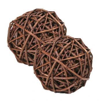 Deux balles tressées naturelles en brindilles, idéales pour le jeu et l'enrichissement des animaux de compagnie, affichées sur un fond blanc.