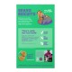 Helle grüne Werbung für Bravo Biscuits mit einem Hund und einer Katze. Der Text hebt pflanzliche Zutaten und keinen zugesetzten Zucker hervor.
