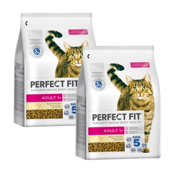 Zwei Tüten Perfect Fit Katzenfutter, beschriftet mit "ADULT 1+", mit einer Katze und dem Anspruch, die Gesundheit des gesamten Körpers mit Huhn zu unterstützen.