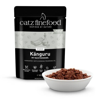 Catz Finefood Pure Kangaroo Nassfutter für Katzen mit Nachtkerzenöl, getreidefrei, hergestellt in Deutschland, 85g Beutel mit Futterschale.