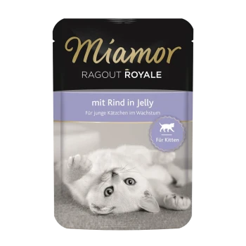 Puszka karmy dla kotów Miamor Ragout Royale z wizerunkiem zabawnego białego kociaka z przodu, oznaczona "mit Rind in Jelly" dla kociąt.