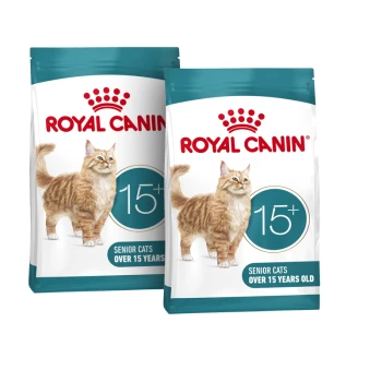 Sacs de nourriture Royal Canin Senior pour chats de plus de 15 ans, avec un chat tigré orange et le texte « 15+ ».