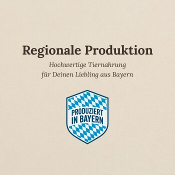Beiger Banner: Überschrift „Regionale Produktion“, „Produziert in Bayern“ mit bayerischem Wappen; Premium-Tiernahrung aus Bayern.