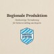 Beiger Banner: Überschrift „Regionale Produktion“, „Produziert in Bayern“ mit bayerischem Wappen; Premium-Tiernahrung aus Bayern.