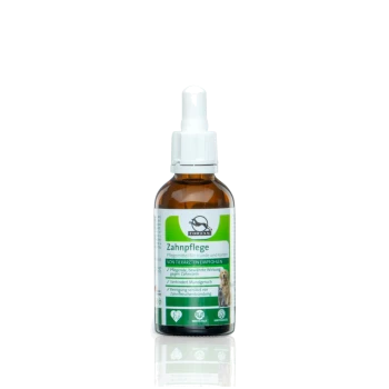 Flasche mit Zahnpflege-Lösung für Hunde und Katzen, beschriftet mit "Zahnpflege," mit Behauptungen zur Reduzierung von Mundgeruch und zur Vorbeugung von Zahnfleischerkrankungen.