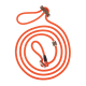 Orange geflochtene Tau-Slip-Hundeleine mit Holzperlen in Geweihoptik und Metallhülsen, auf schwarzem Hintergrund aufgerollt