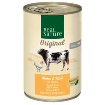 Dosen-Hundefutter mit der Aufschrift "Real Nature Original" für Senioren, mit Huhn und Rindfleisch und Hanföl, illustriert mit einem Huhn und einer Kuh.