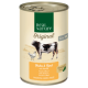 Dosen-Hundefutter mit der Aufschrift "Real Nature Original" für Senioren, mit Huhn und Rindfleisch und Hanföl, illustriert mit einem Huhn und einer Kuh.