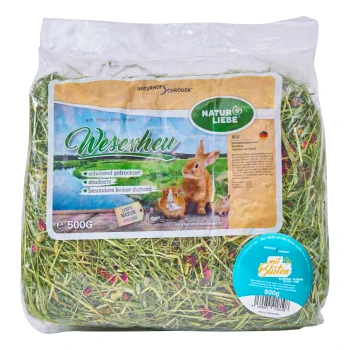 500g Beutel "Weserheu" Heu für kleine Haustiere, gekennzeichnet mit einem Kaninchen und einem Meerschweinchen, das hervorhebt, dass es 100% natürlich und staubfrei ist.