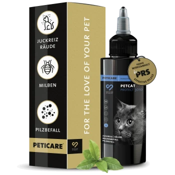 Schwarze Flasche von Petcare Petcat Protect 3010 für Katzen, zeigt das Gesicht einer Katze und ein Etikett mit "Hohe Wirksamkeit" für den Einsatz gegen Parasiten.