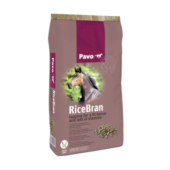 Pavo RiceBran Pferdefutterbeutel mit dem Profil eines Pferdes, gekennzeichnet als Belag für ein fitten Pferd mit viel Ausdauer, getreidefrei.