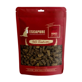 Rote Tüte Escapure Hundesnacks mit 98 % Rindfleischanteil, zeigt eine Hundesilhouette und ein transparentes Fenster mit Snacks.