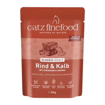 Czerwona saszetka catz finefood Classic Adult Rind & Kalb (wołowina i cielęcina) z morelami i ananasem, 85 g