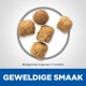 Vijf stukjes hondenvoer in een cirkelvormige opstelling, met de tekst 'Geweldige Smaak' en maatdetails eronder.