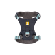 Ein marineblaues Hundegeschirr mit hellblauen Riemen und einem grauen Innenfutter, mit einem Ruffwear-Logo auf der Vorderseite.