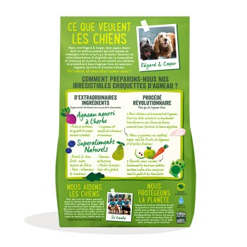 Sac de nourriture pour chiens vert Edgard & Cooper portant « CE QUE VEULENT LES CHIENS » avec photo de deux chiens et panneaux d'ingrédients en français.
